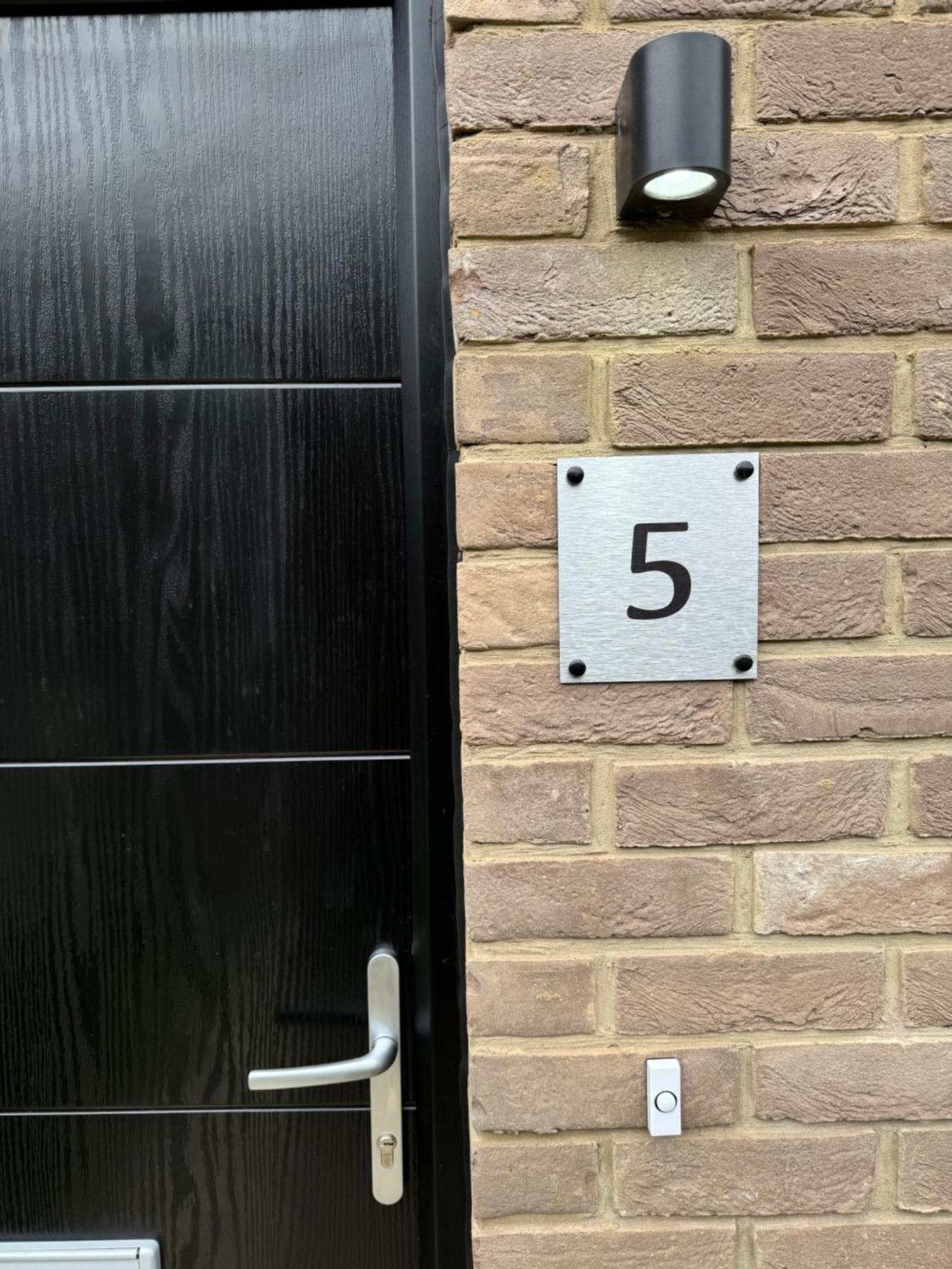 Brand New Flat 5 With Free Parking And Fast Wifi Apartment York Bagian luar foto